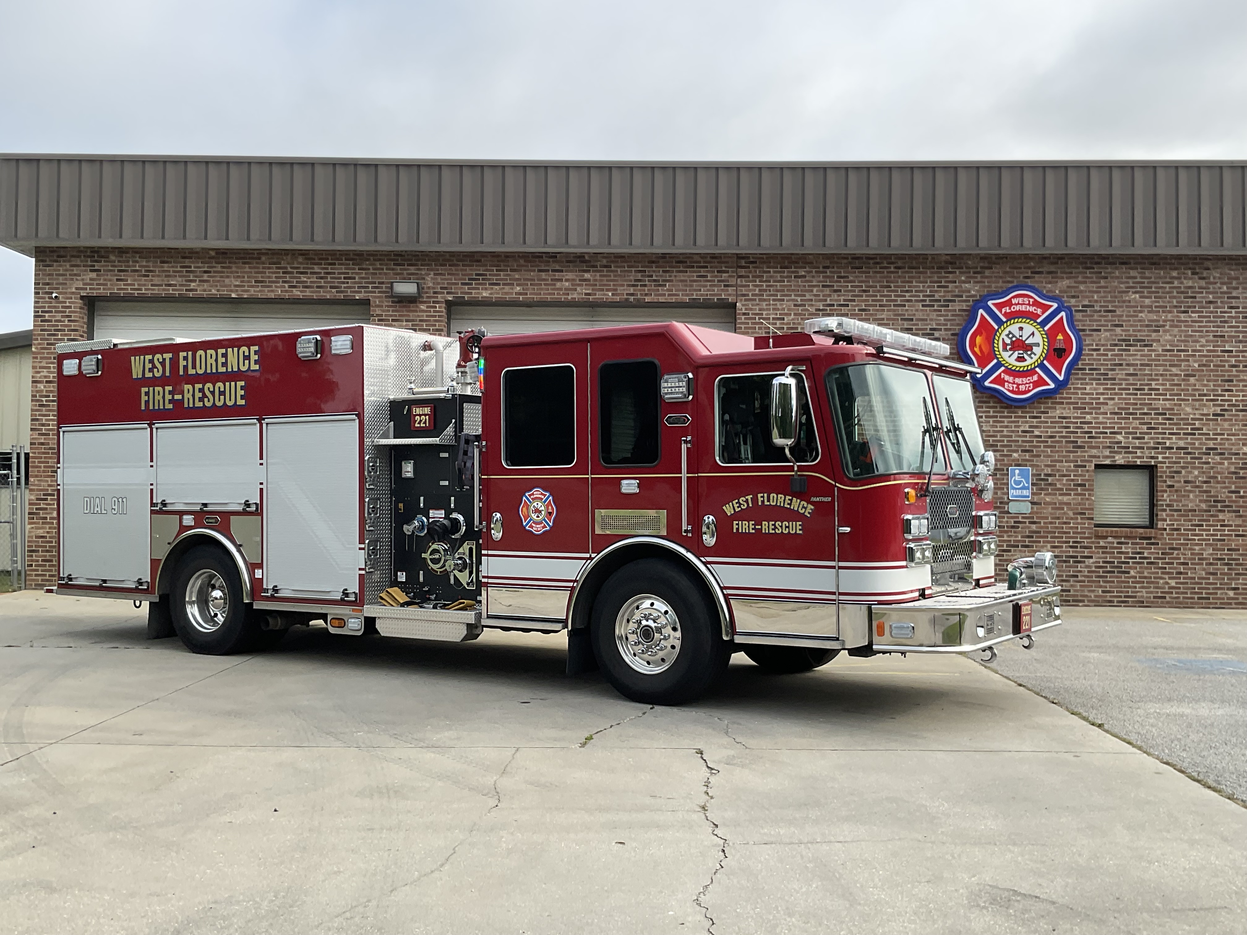 Engine 221 (Engine)